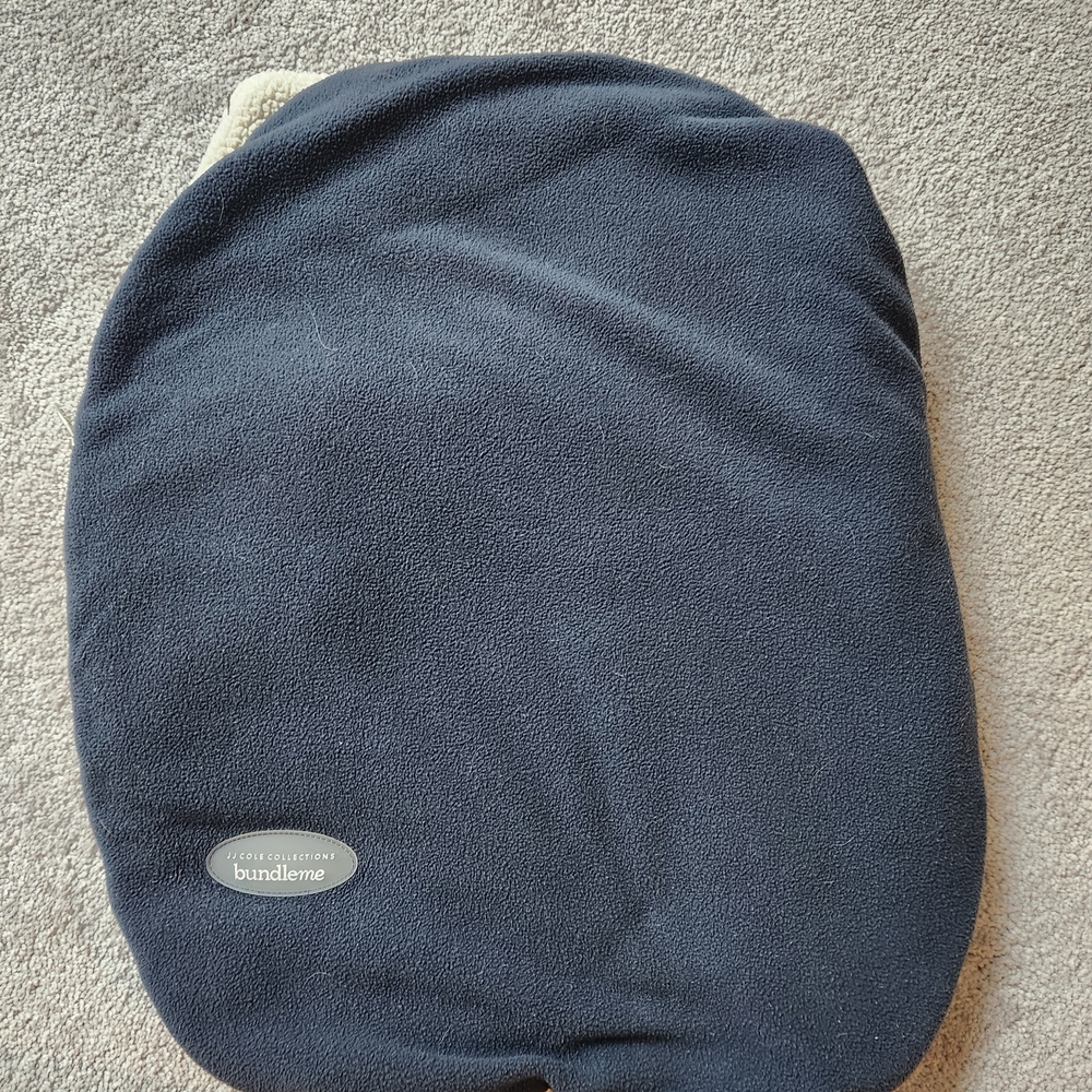 JJ Cole Navy Bundleme Cover